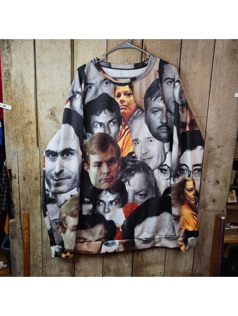 RageOn! Serial Killer Mugshot Collage Sweatshirt 3XL True Crime Crewneck